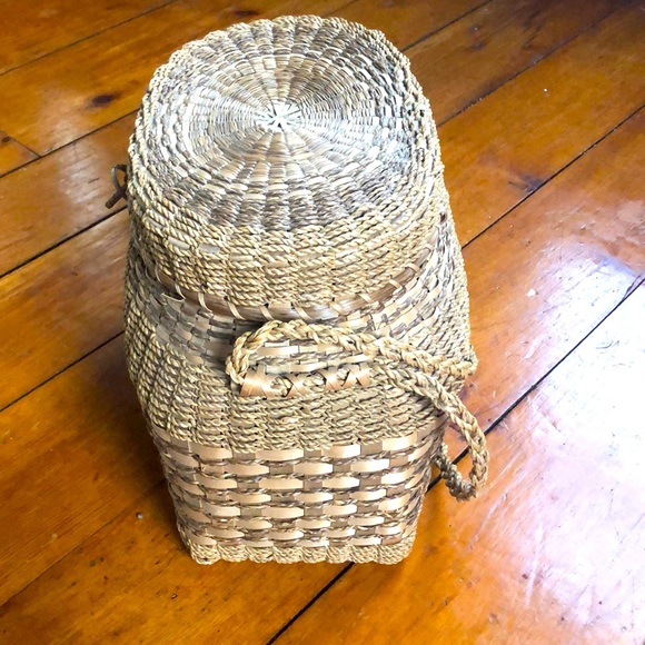 Vintage Woven Basket Bag - Picture 2 of 7